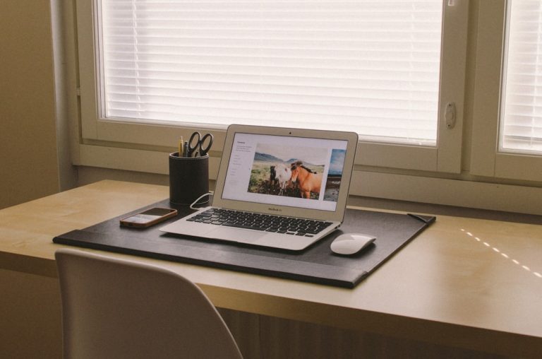 The Art of Desk Organization: Transforming Your Workspace with Office Supplies